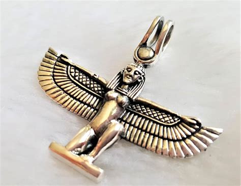 The Power of the Scarab: The Symbolic Talismans of Ancient Egypt